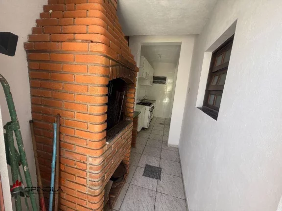 Imagem Casa com 2 dormitórios à venda, 80 m² por R$ 370.000,00 - Maracanã - Praia Grande/SP