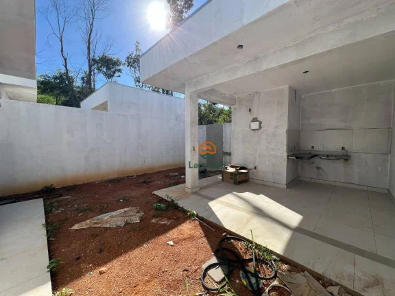 Imagem Casa com 3 dormitórios à venda, 104 m² por R$ 990.000,00 - Amadeus - Lagoa Santa/MG