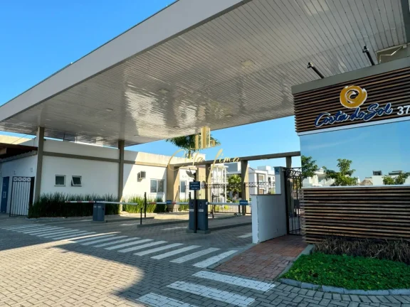 Imagem Costa do Sol Condomínio Clube, Sobrado a venda no Deville Biguaçu.