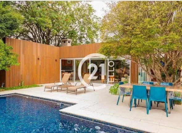 Imagem Casa em rua fechada, 608m², 3 suítes, Jardim Guedala
