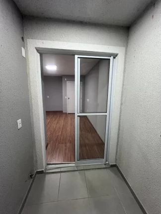 Imagem Excelente apartamento no ultimo andar de 2 quartos e Sacada em Novo Hamburgo