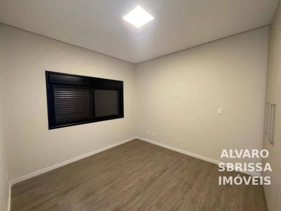 Imagem Linda casa com ampla sala e 3 suítes a venda no condomínio Theodora em Itu SP