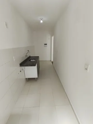 Imagem Condomínio Jardim Alcântara 2 - Apartamento com 2 quartos (1 suíte) e sacada em Santa Luzia, São Gonçalo/RJ