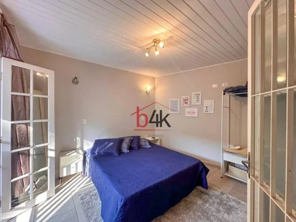 Imagem Casa com 3 dormitórios à venda, 220 m² por R$ 2.120.000 no Brooklin