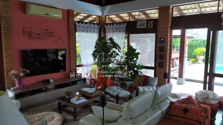 Imagem Casa venda ou locação condomínio Granville, Guarujá-SP: 5 quartos, 2 suítes, 2 salas, 5 banheiros, 4 vagas e 588m². Venda ou locação!