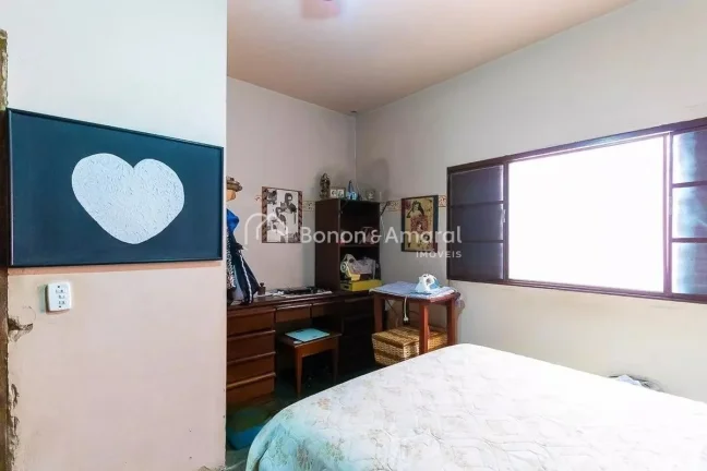 Imagem Esta incrível casa para comprar oferece 4 quartos impecáveis, proporcionando amplo espaço para fa...