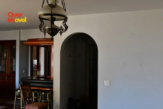 Imagem Imperdível oportunidade: Apartamento à venda com 4 quartos, 1 suíte e 215m² no Centro de Ribeirão Preto-SP!