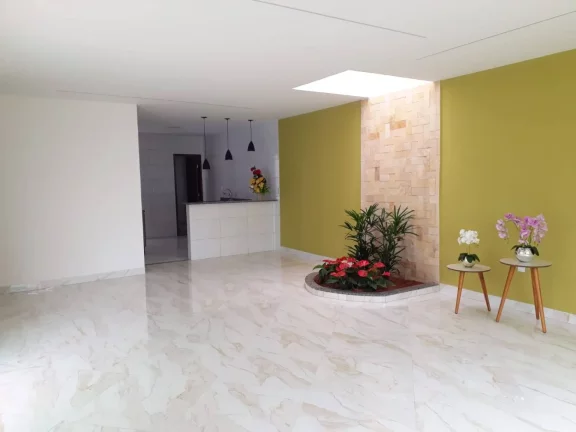 Imagem Casa à venda no Bairro Mosqueiro | 3 Quartos, 2 Vagas de Garagem | Consultor Imobiliário Especialista