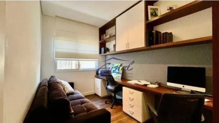 Imagem Casa com 4 quartos (2 suítes) à venda, 381 m² por R$ 3.350.000 - Granja Viana - Jardim do Golf I - Jandira/SP