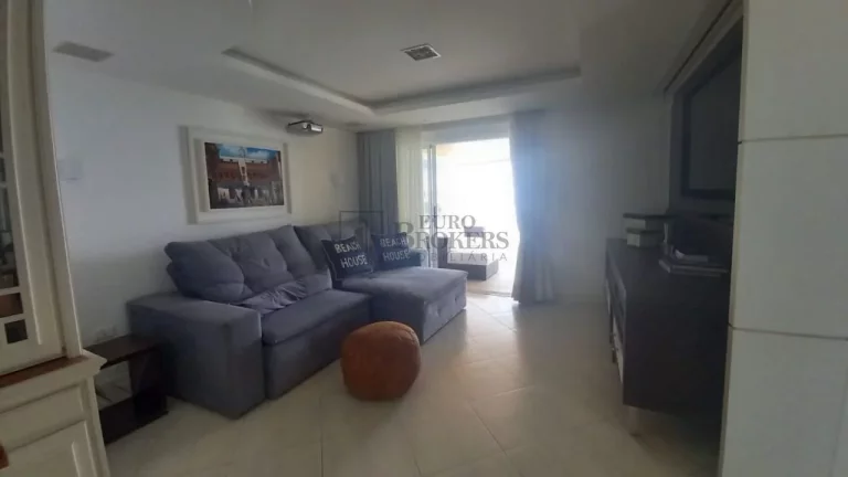 Imagem Apartamento Frente Mar com 3 suítes à venda no Centro de Balneário Camboriú/SC