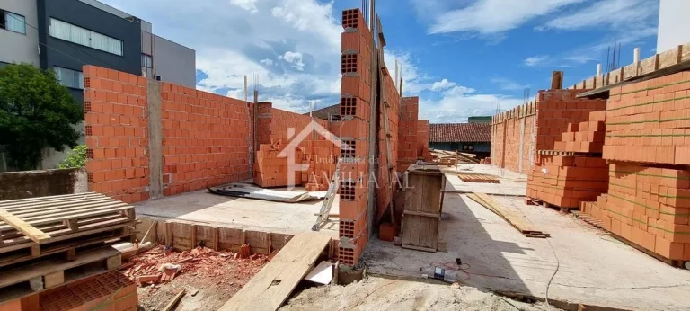 Imagem GEMINADO COM 128M² NO IRIRÚ