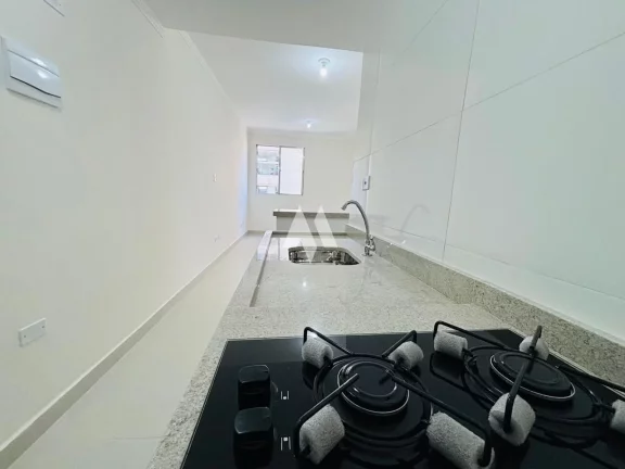 Imagem Kitnet totalmenmte reformada na quadra da praia