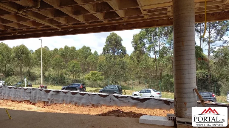 Imagem Casa moderna a venda no condomínio Alphaville Lagoa dos Ingleses,