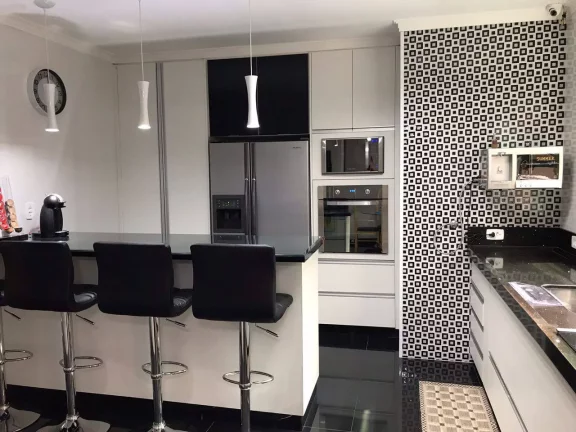 Imagem Alto Padrao 260 m² 3 DoSobrado rmitorios e 3 Vagas de Garagens