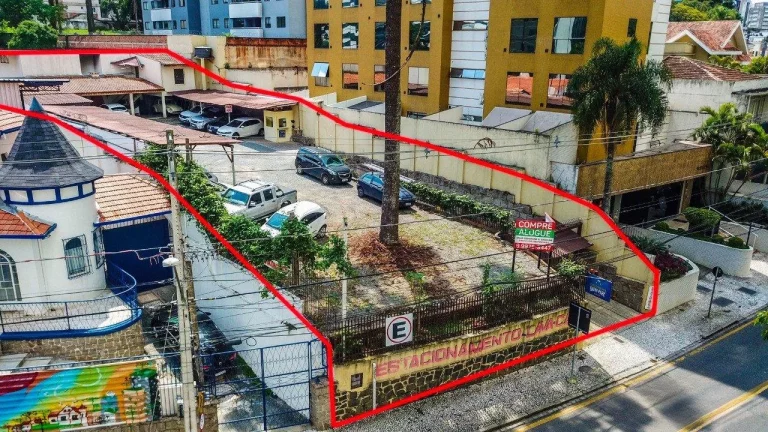 Imagem Terreno Centro Cívico