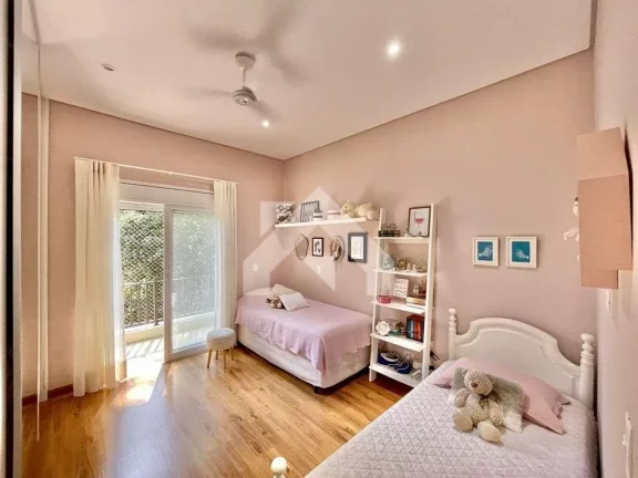 Imagem Casa de Condomínio em Chácara Moinho Velho - Carapicuíba
