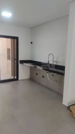 Imagem Casa em Condomínio à Venda em Sorocaba-SP: 3 Quartos, 3 Suítes, 2 Salas, 2 Vagas de Garagem e 112m² de Área!