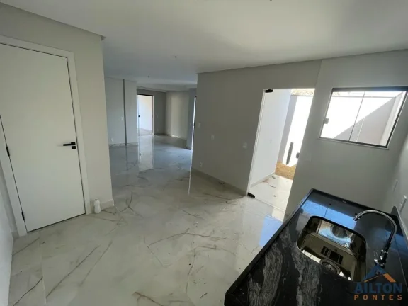 Imagem Casa Duplex a Venda em Praia de Santa Mônica - Guarapari/ES