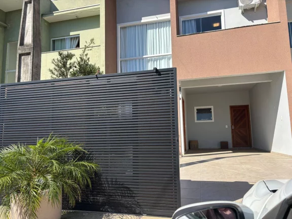 Imagem Casa à venda no bairro Icarai