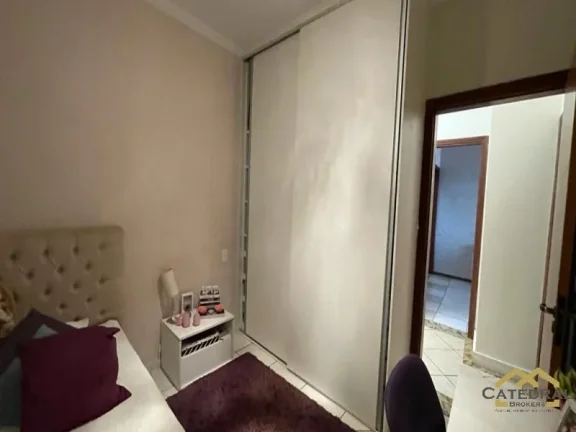 Imagem CASA ASSOBRADADA COM 3 DORMITÓRIOS À VENDA, 234 M² POR R$ 780.000 - CIDADE NOVA - JUNDIAÍ/SP