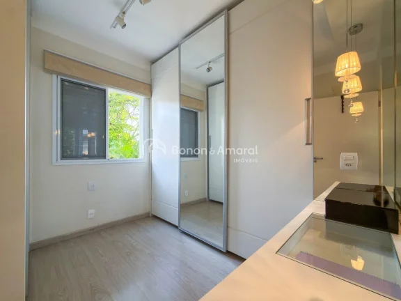 Imagem Casa com excelente padrão de acabamento em condomínio unindo conforto, privacidade e funcionalidad...