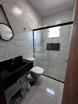 Imagem Casa com Piscina na Primeira Quadra, Barra Velha!