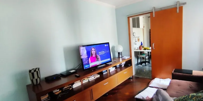 Imagem Apartamento 148 M², 3Q, 3 Suítes, 3 Salas, Hidro, 3 Banheiros, 3 Vagas, Lareira, Academia, Piscina, Churrasqueira, Quadra, Sauna, Salão de festas.