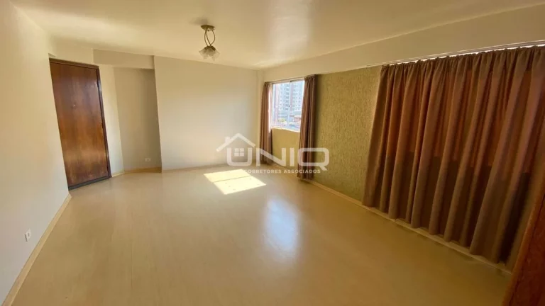 Imagem Apartamento Ed. Cainã - 3 Dormitórios Semi-Mobiliado no Centro