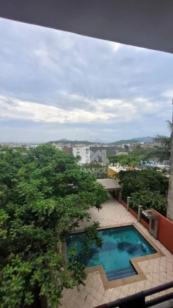 Imagem casa 4 quartos com 3 suítes, adega, piscina e área de churrasqueira.