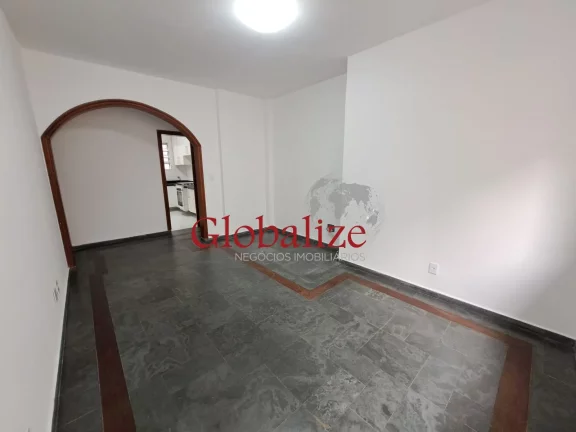 Imagem Apartamento à venda com 109m², 3 quartos, 2 banheiros, elevador, 1 quadra da praia por R$590.000,00 no Boqueirão em Santos