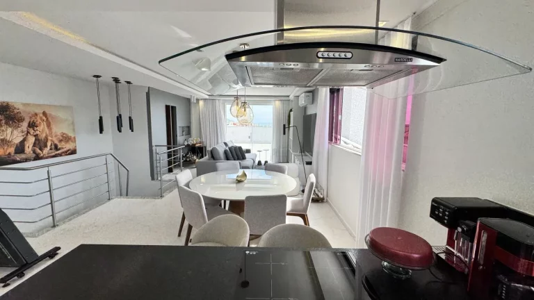 Imagem Cobertura para Venda em Florianópolis / SC no bairro Ingleses do Rio Vermelho