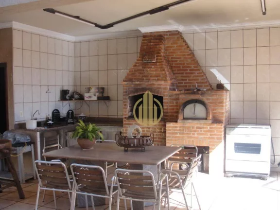 Imagem Casa com quatro suítes