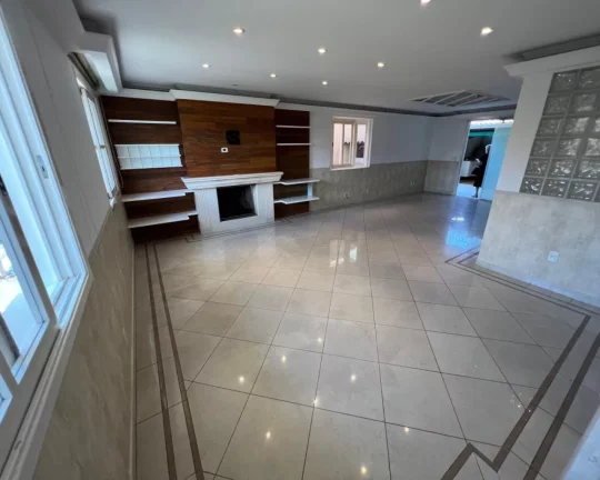 Imagem Sobrado São Francisco condomínio 3 suítes , 6 vaga , ótima localização