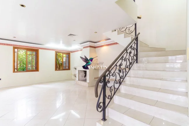 Imagem Casa à venda no bairro Vila Eunice Nova - Cachoeirinha/RS