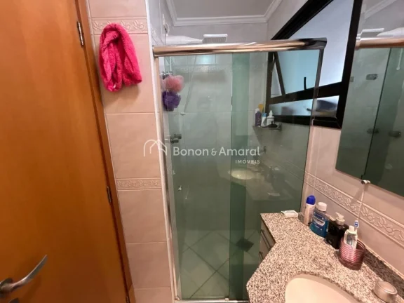 Imagem Aparamento a venda com 3 quartos sendo 1 suíte, 3 banheiros, 2 vagas - Vila Itapura
