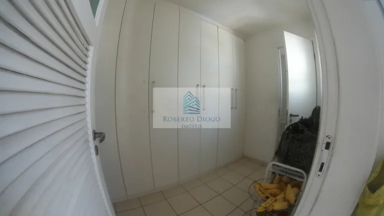 Imagem Residência de luxo à venda na Barra da Tijuca, Rio de Janeiro: 3 quartos, 1suíte ,2 salas, 4 banheiros, 200m² de área.