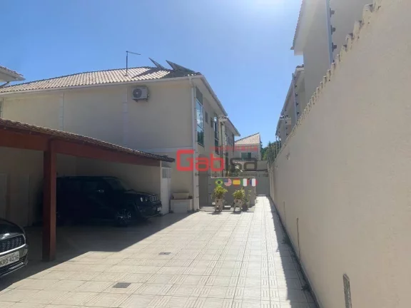 Imagem Casa com 2 dormitórios à venda, 85 m² por R$ 480.000,00 - Palmeiras - Cabo Frio/RJ