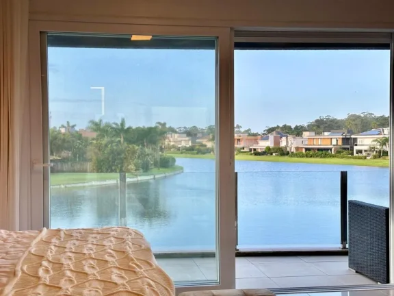 Imagem Casa em Condominio 5 Dormitórios - Bairro xangri-la