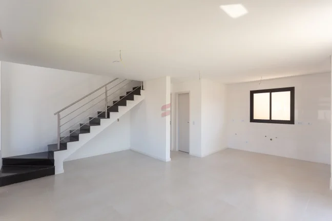 Imagem SOBRADO com 3 dormitórios à venda com 170.36m² por R$ 750.000,00 no bairro Atuba - CURITIBA / PR