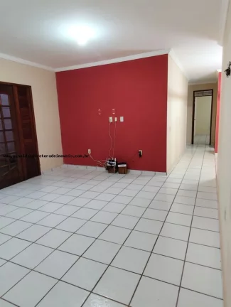 Imagem Casa para Venda em Parnamirim, Nova Parnamirim, 3 dormitórios, 1 suíte, 2 banheiros, 2 vagas