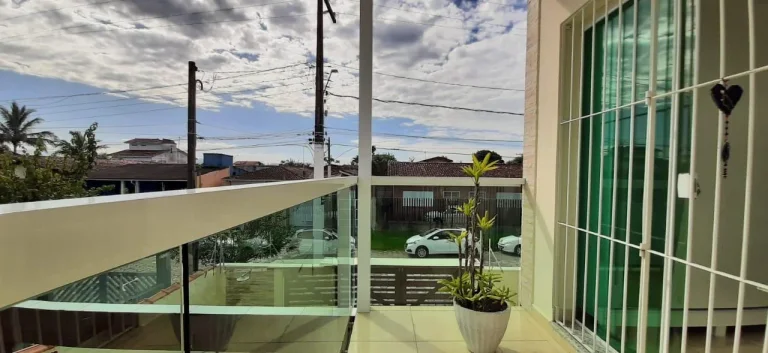 Imagem Casa para Venda em Itanhaém, Cibratel II, 3 dormitórios, 2 suítes, 1 banheiro, 2 vagas
