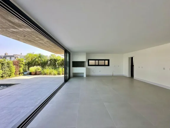 Imagem Sobrado 5 Dormitórios - Bairro Novo Louro