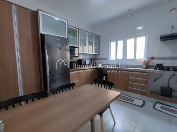 Imagem Linda residência no condomínio fechado Vivenda das Cerejeiras, em Valinhos, com terreno de 300 m²...