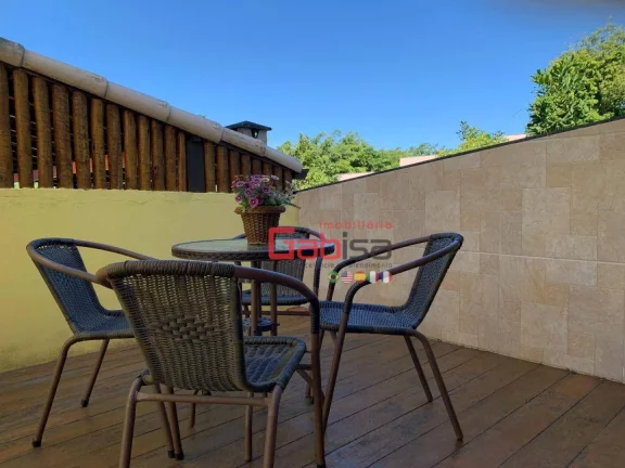 Imagem Casa com 4 Suítes, Mobiliada, 100 metros da beira mar, à venda, 140 m² por R$ 540.000 - Rasa - Armação dos Búzios/RJ