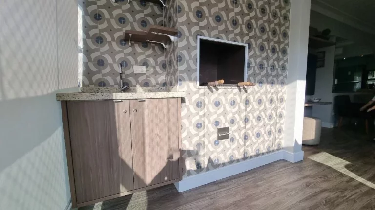 Imagem PRÉDIO NOVO, EXCELENTE APARTAMENTO, PRAIA DE PITANGUEIRAS, 2 DORMITÓRIOS (2 SUÍTES), 2 VAGA DE GARAGEM, EXCELENTE LAZER.
