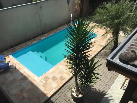 Imagem Sobrado com 3 dormitórios à venda, 180 m² por R$ 830.000,00 - Residencial União - São José dos Campos/SP