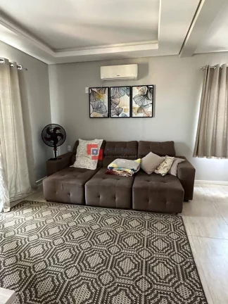 Imagem Linda casa triplex com ótima vista para o mar praia do Grant- Itajuba Barra