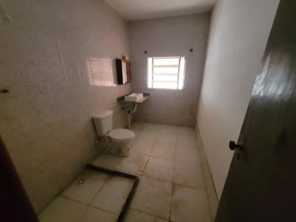 Imagem Excelente casa de terreno inteiro em Chácara de Inoan.