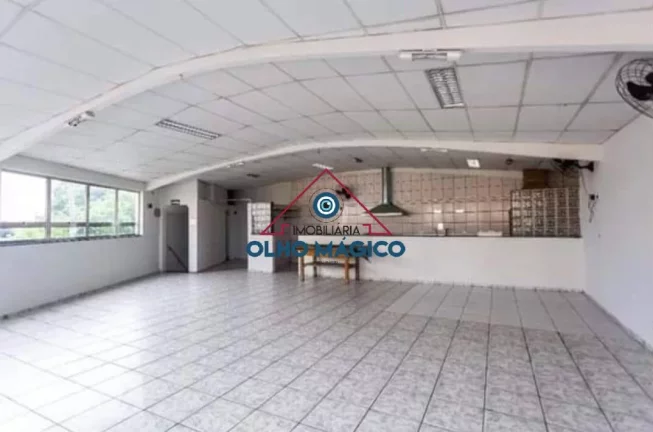 Imagem Prédio Comercial em avenida de grande fluxo