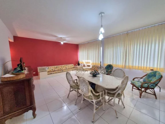 Imagem PITANGUEIRAS- UMA QUADRA DA PRAIA , LOCALIZAÇÃO ESPETACULAR , GARAGEM .